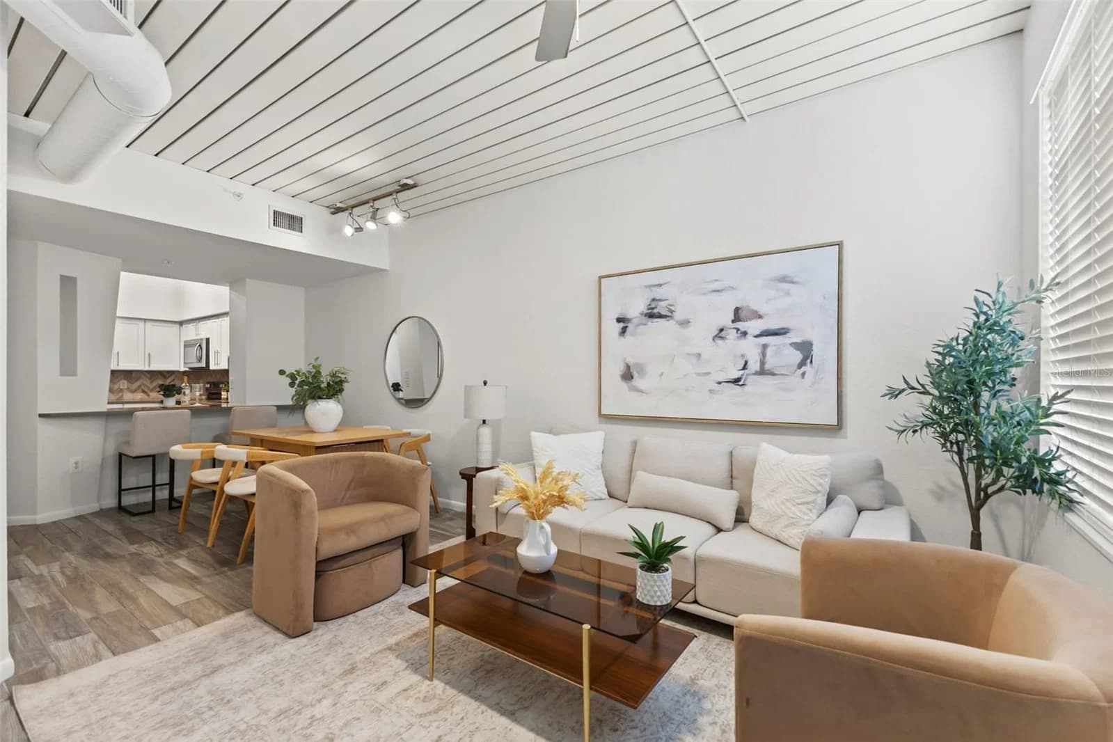 2411 HORATIO Street #519
