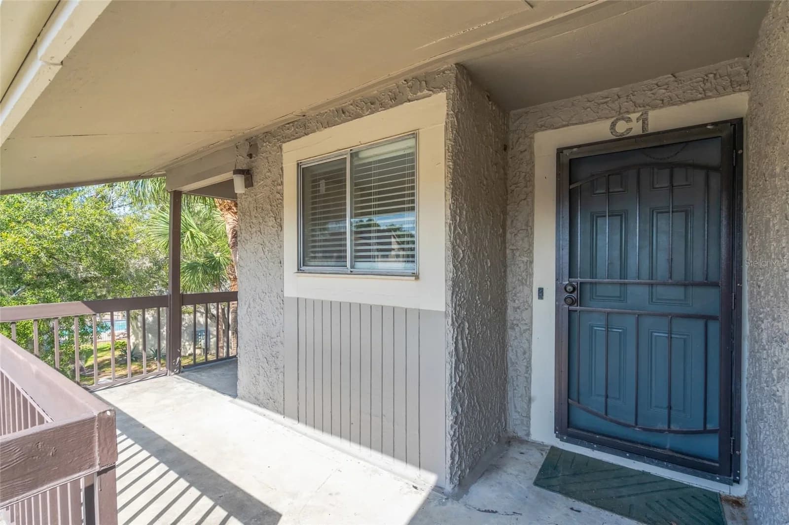 6308 NEWTOWN Circle #8C1