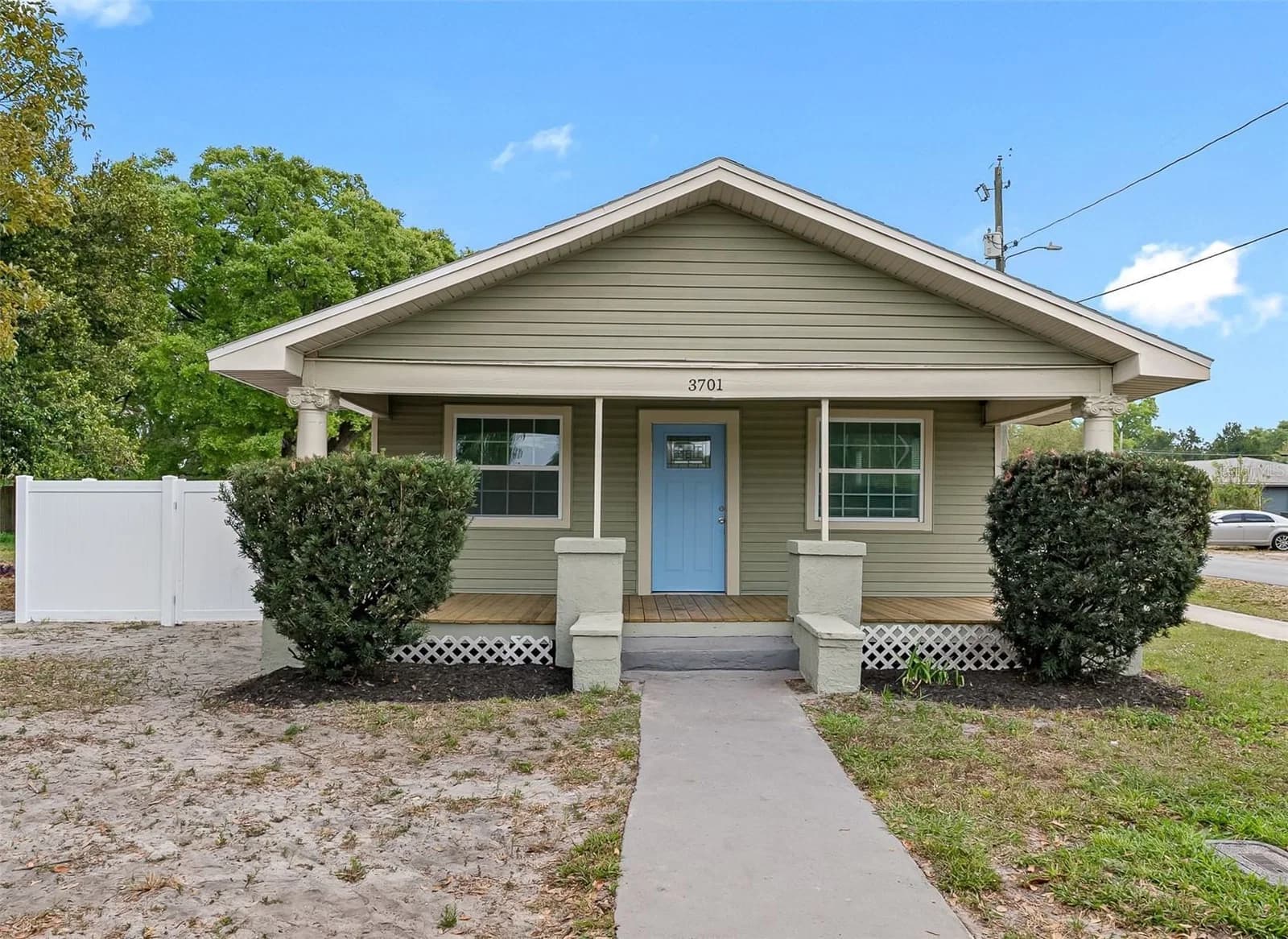 3701 TEMPLE Street #1