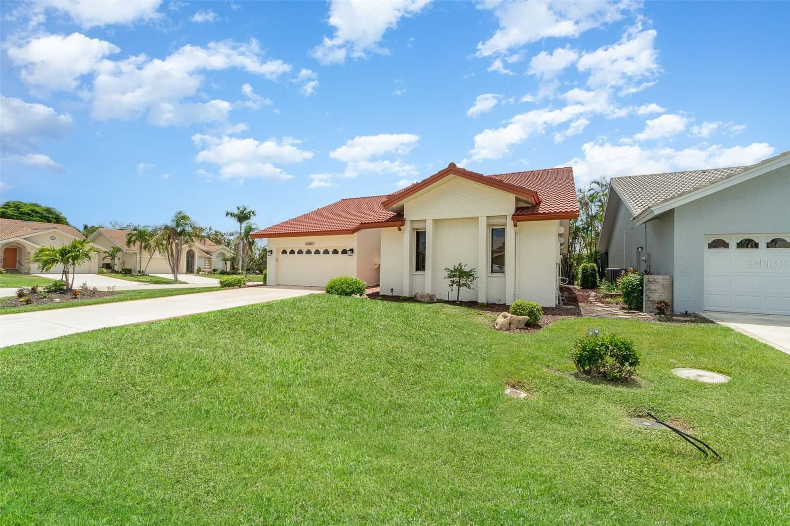 12601 KELLY PALM