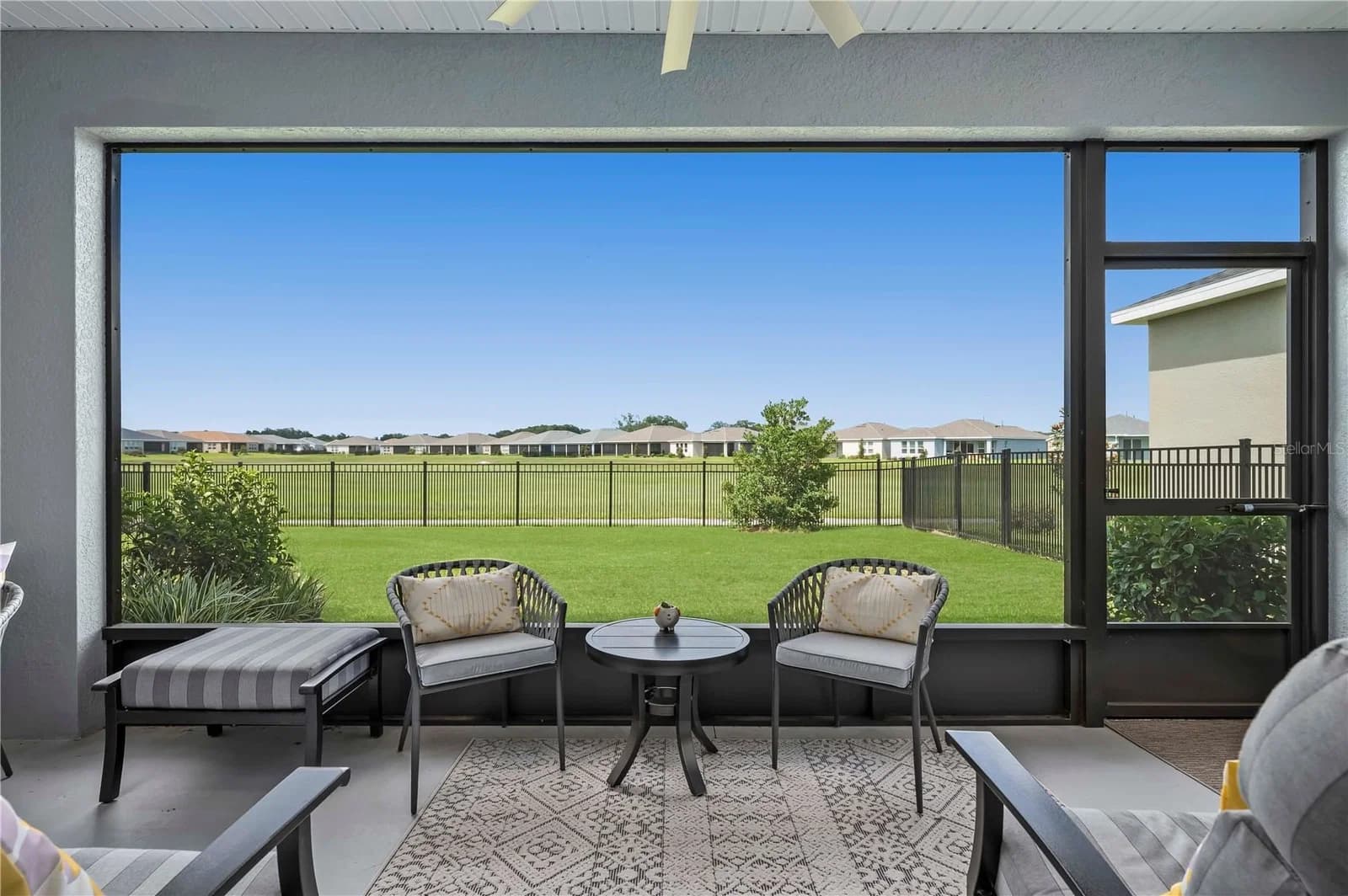 4359 54TH Terrace