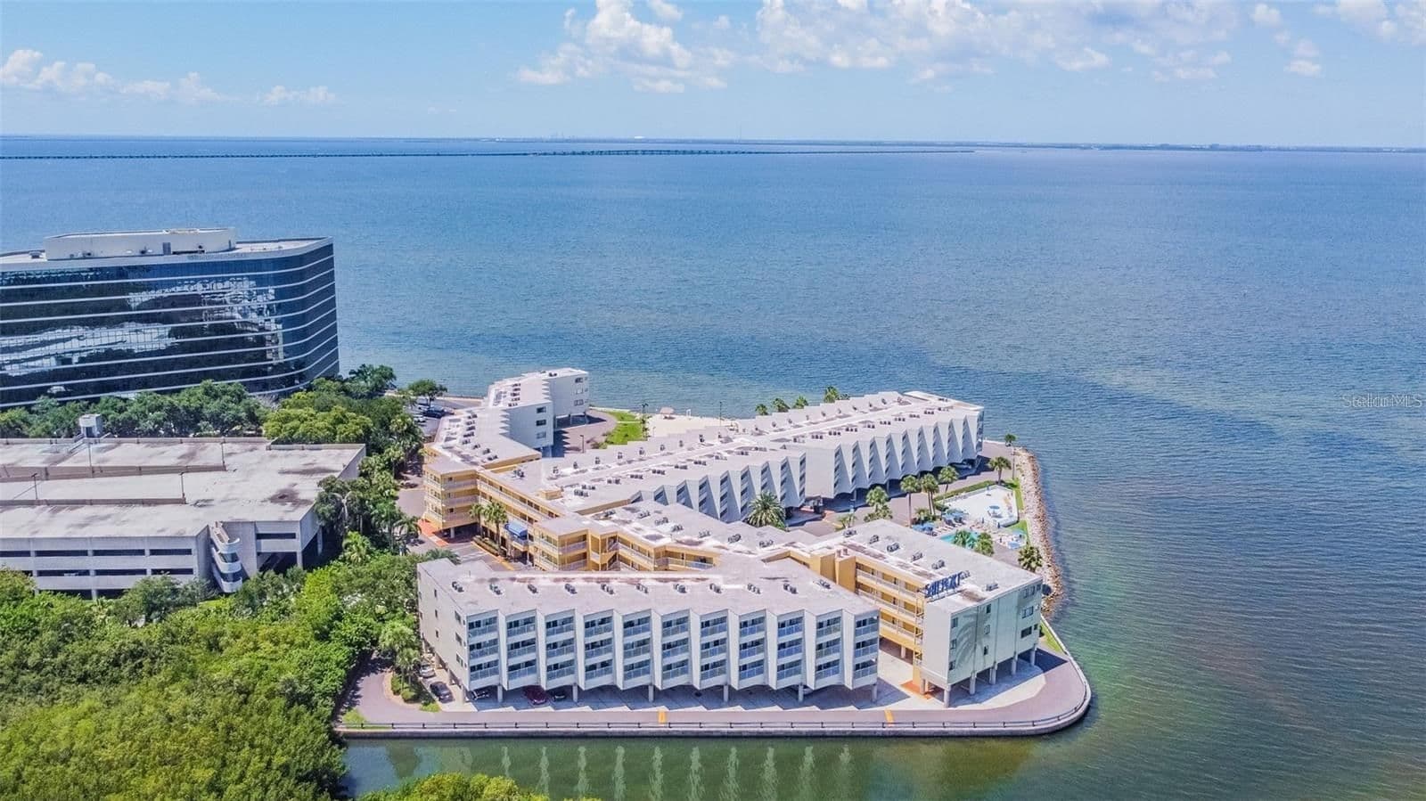 2506 ROCKY POINT