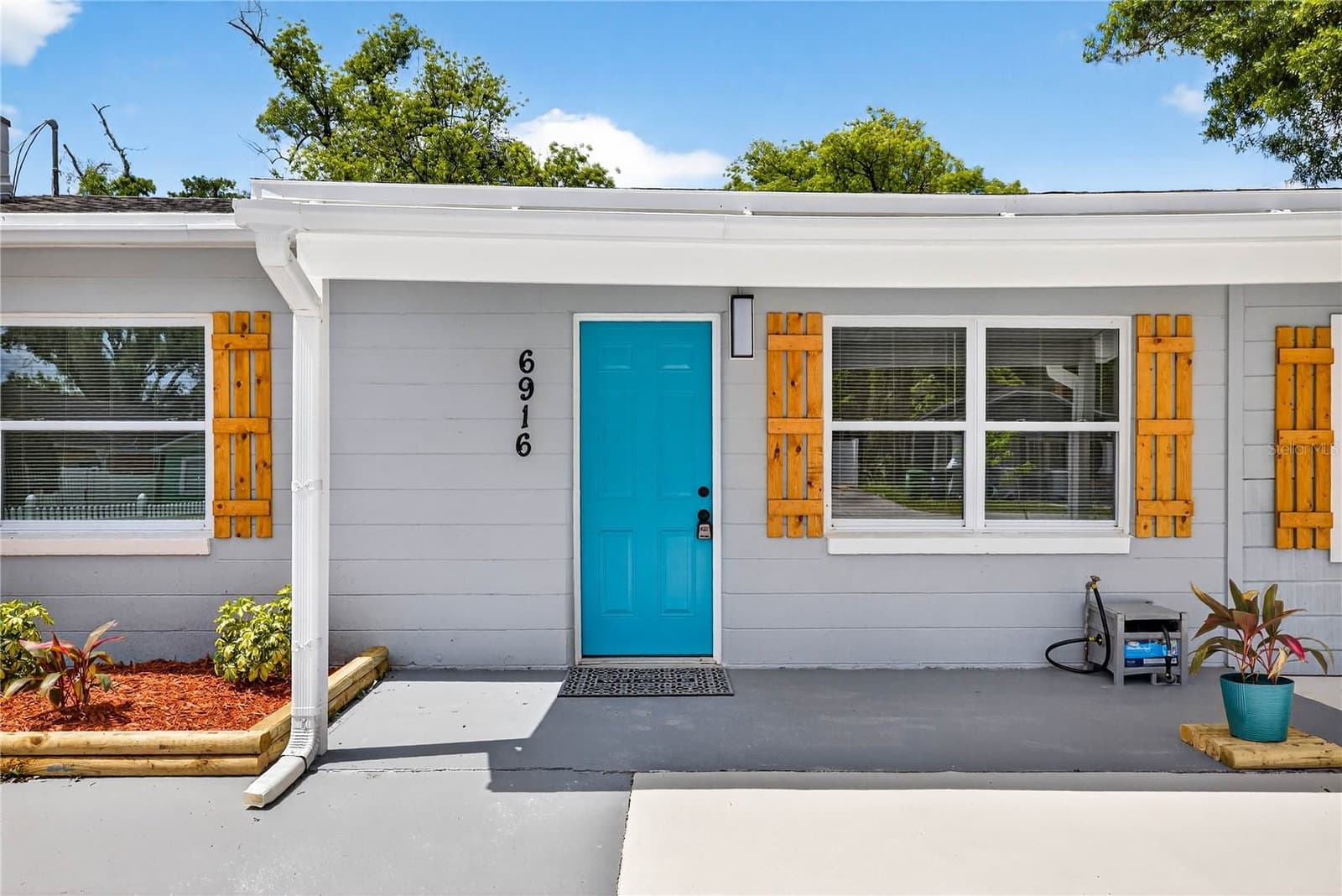 6916 ORLEANS